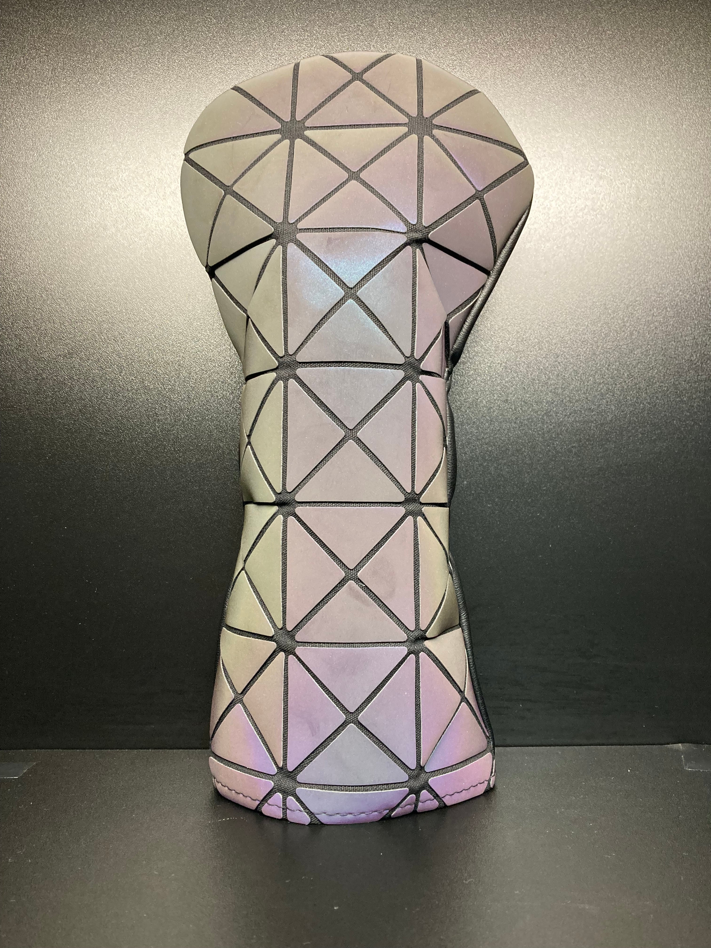Tangram-Iridescence-Patterns-