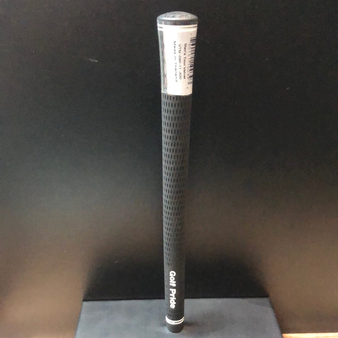 Golf Pride Tour Velvet Grips - Ultimate Comfort & Control for Golfers