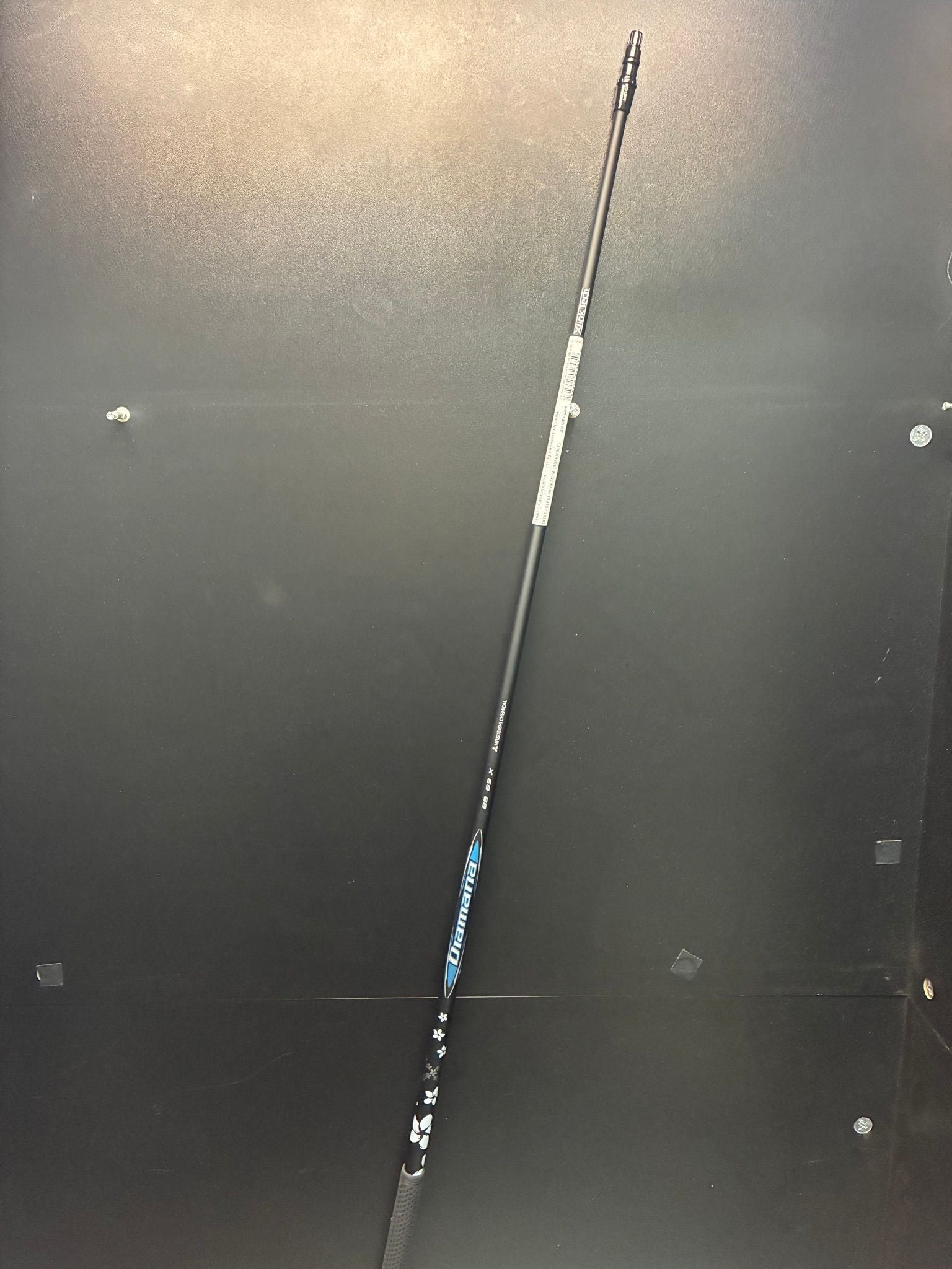 Mitsubishi Golf Kai'li White DarkWave Driver Shaft 60S- Demo Shaft