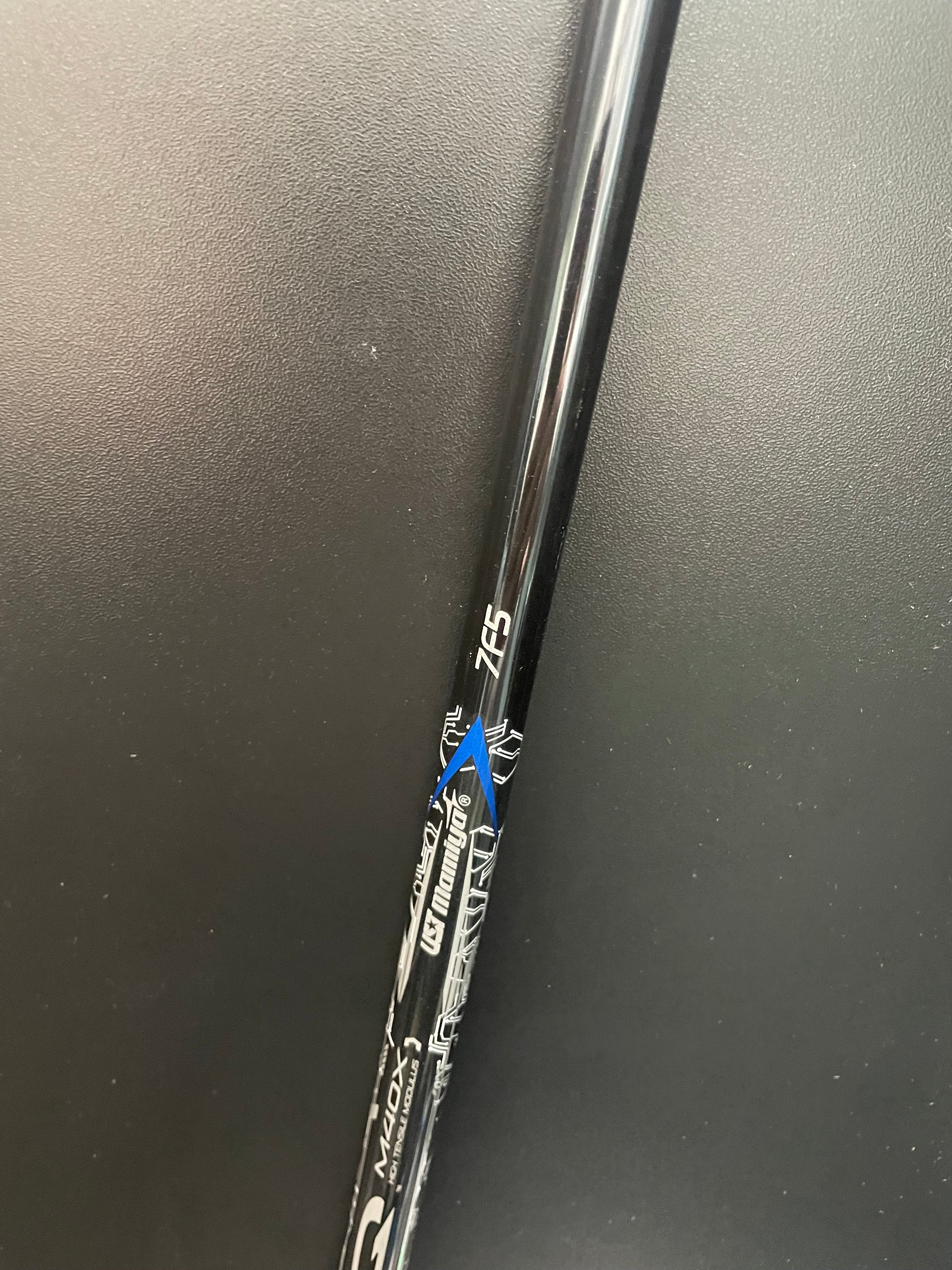 UST Mamiya LIN-Q M40X Blue Demo Shaft | ParWest Golf